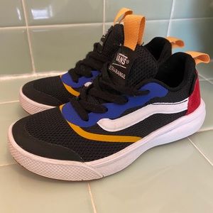 TODDLER BOY SIZE 11 VANS — GREAT CONDITION